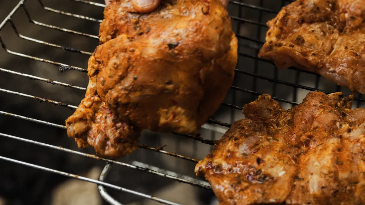 Step-by-Step Guide to Cooking Juicy Air Fryer Chicken Thighs