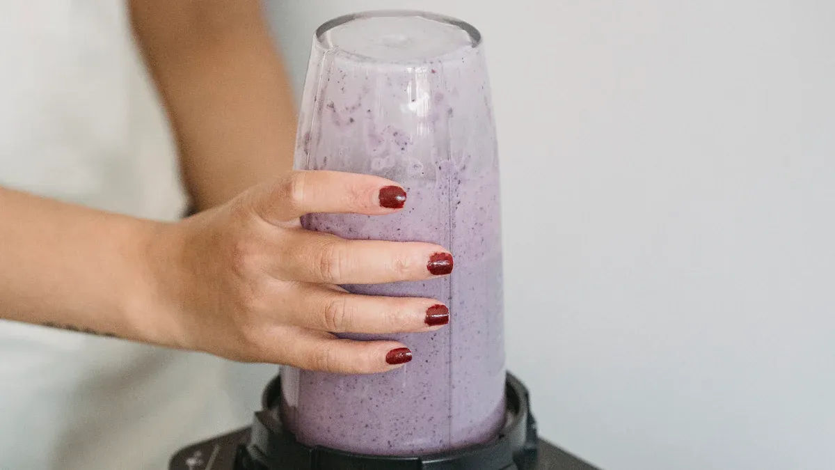Best Small Blenders for Smoothies: Top Picks Reviewed