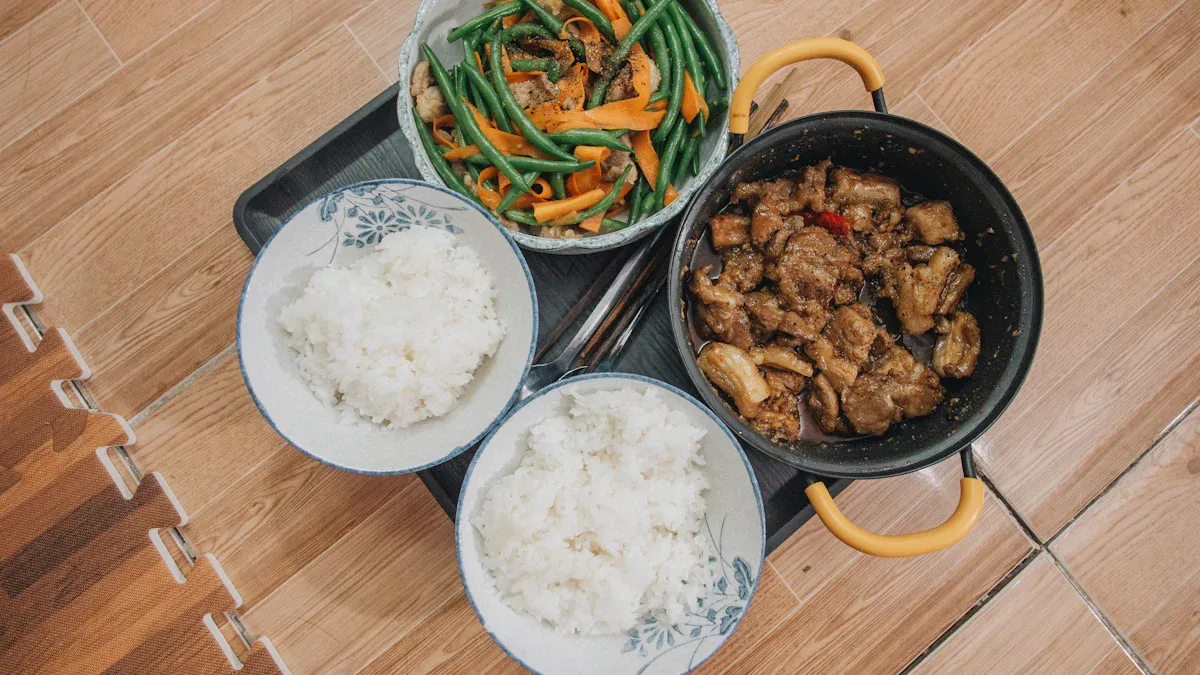 Comparison Table: Top 6 Best Rice Cookers for Gatherings