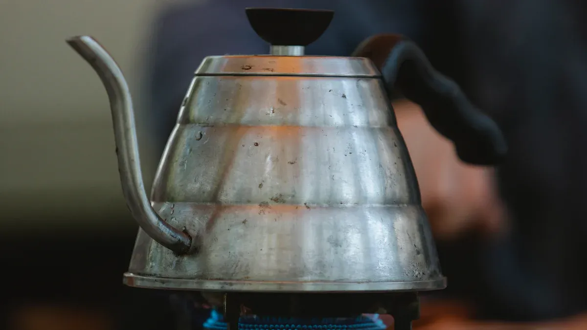 Bonavita Gooseneck Kettle vs ESIUO: Performance