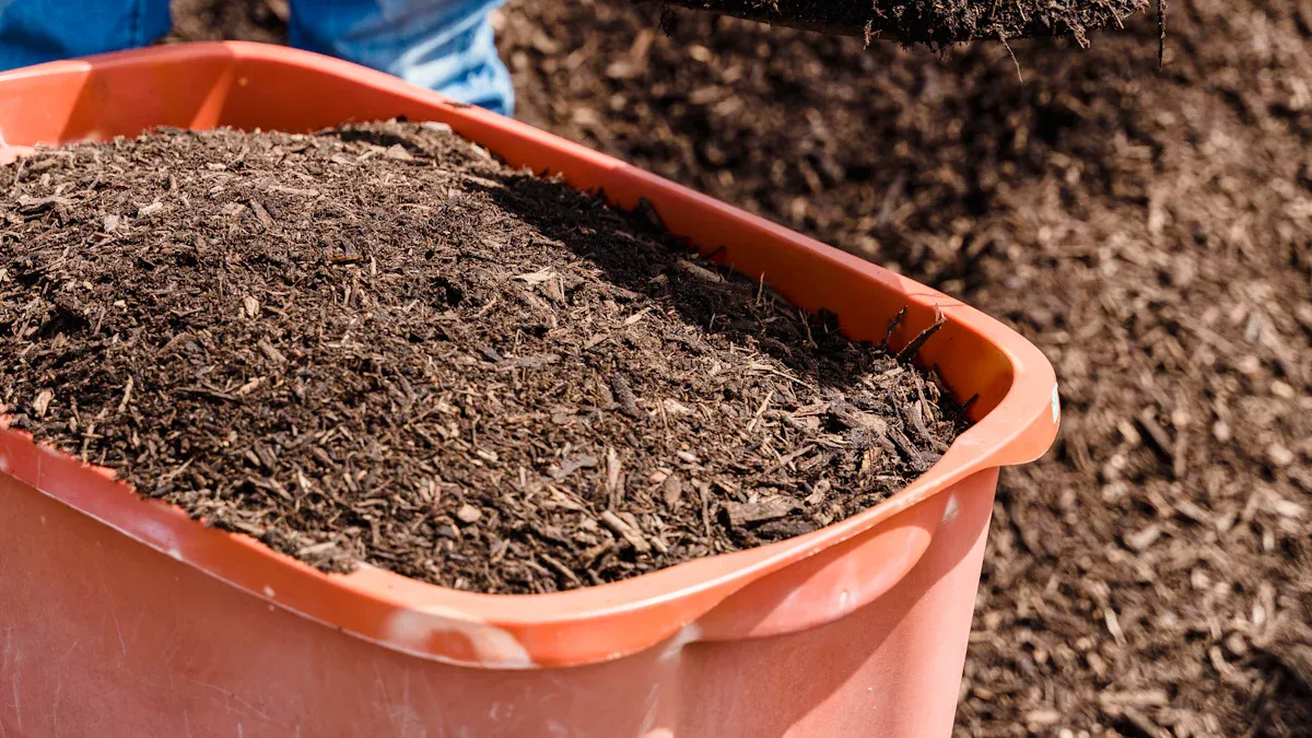 Performance Comparison: Electric vs. Traditional Composting