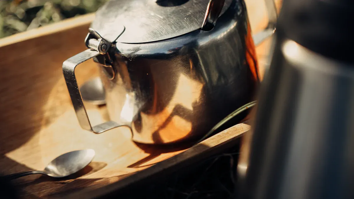 Build Quality and Safety: Bodum Gooseneck Kettle vs ESIUO