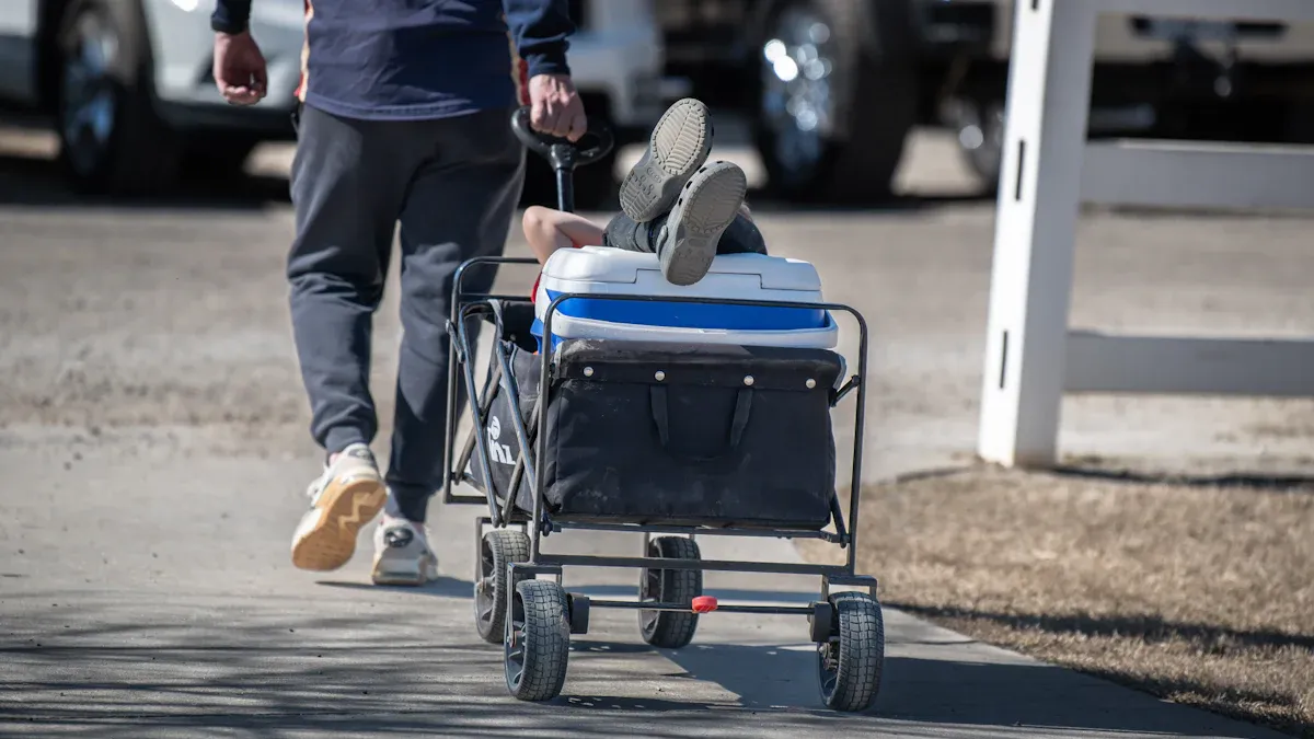 Benefits of Portable Ice Makers for Outdoor Entertaining and Small Spaces