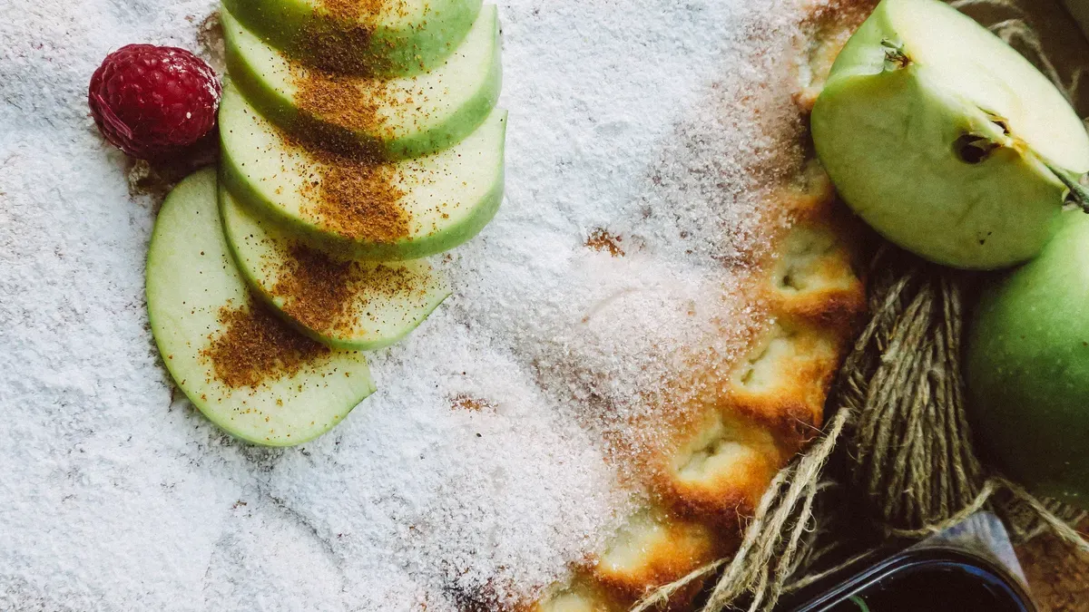 A Sweet Multicooker Recipe for Guilt-Free Dessert